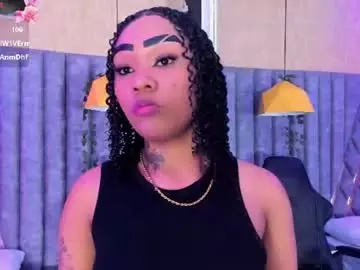 Chaturbate Adult Video Chat of skylerbloom