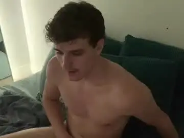 Chaturbate Free Live Porn of yngdesire1
