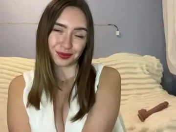 Chaturbate Free Porn Cam of madeleinenewnam