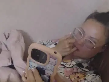 Chaturbate Nude Webcam of candylady136