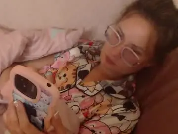 Chaturbate Free Porn Cam of candylady136