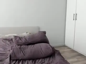 Chaturbate Adult Video Chat of helenblazetrt