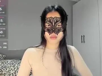 Chaturbate Live Sex Cam of helenblazetrt