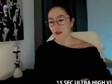 Chaturbate Live Sex Cam of l1ssa_be11a_777