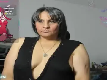 Chaturbate Live Porn of merlyna_goldens