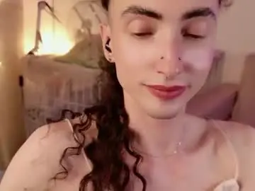 Chaturbate Live Sex Cam of queen_of_tease