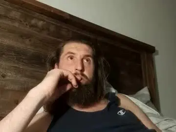 Chaturbate Free Porn Cam of farmerboyart