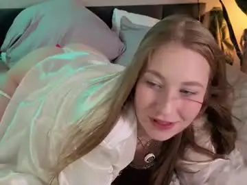 Chaturbate Live Sex Cam of showmeyourfetish