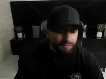 Chaturbate Free Porn Cam of jhon_bear02