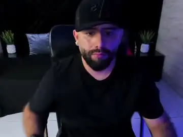 Chaturbate Free Porn Cam of jhon_bear02