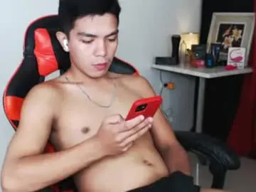 Chaturbate Adult Webcam of kiel_asianboy