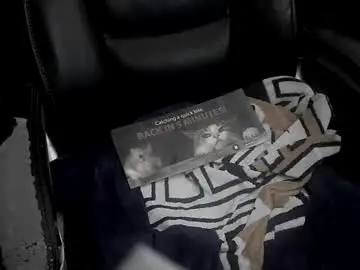 Chaturbate Live Sex Cam of orgasmgiver9090