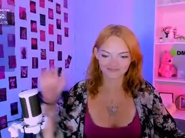 Chaturbate Live Sex Cam of dakota_breeze