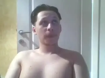 Chaturbate Live Sex Cam of fuckmales21