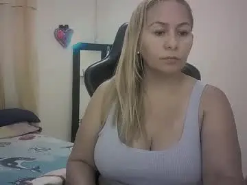 Chaturbate Adult Video Chat of mariana995649