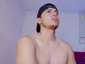 Chaturbate Best live sex cam show of sussyandken21