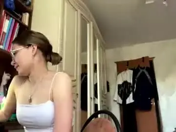 Chaturbate Free Live Porn of lucindascercy