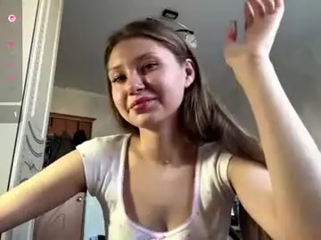 Chaturbate Best live sex cam show of lucindascercy