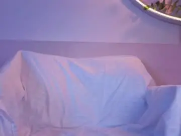 Chaturbate Best live sex cam show of mia_holson