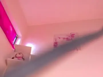 Chaturbate Free Porn Cam of mia_holson