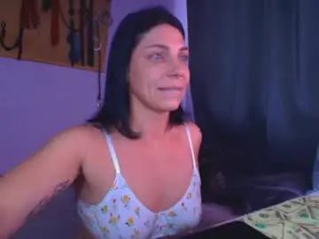 Chaturbate Free Live Porn of rollamoonshine