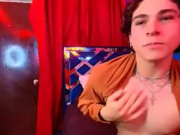 Chaturbate Watch Live Sex Cams of luke_howland