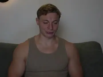 Chaturbate Live Sex Cam of o_r_b_i_t