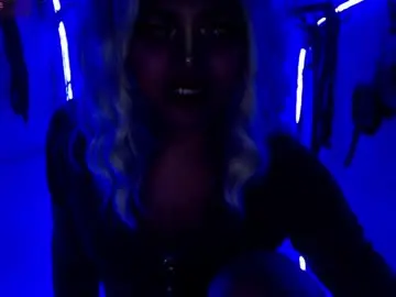 Chaturbate Live Sex of xfreyalibitina69x