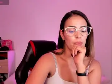 Chaturbate Live Sex Cam of alessandramoreli