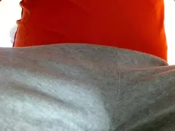 Chaturbate Free Porn Cam of aronmiller404