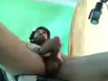 Chaturbate Live Porn of aronmiller404