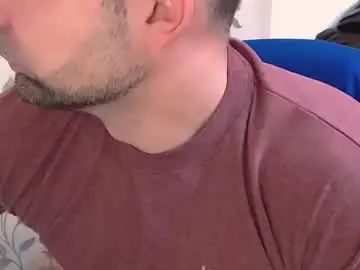 Chaturbate Live Sex Cam of gianni_lion