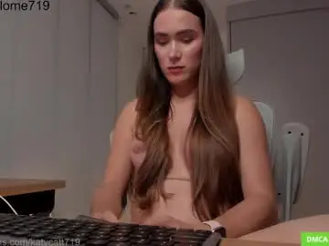 Chaturbate Nude Webcam of katycatt
