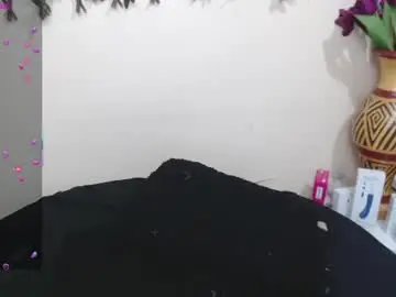 Chaturbate Live Sex Cam of nicole_santana_