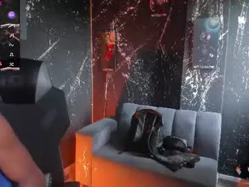 Chaturbate Live Porn of jacksonmuller_