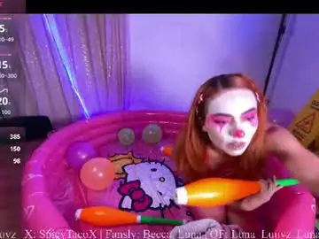 Chaturbate Live Sex Cam of luna_luuvz