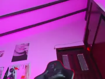 Chaturbate Free Porn Cam of rihanna_hotx