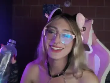 Chaturbate Free Live Porn of andrea_camila