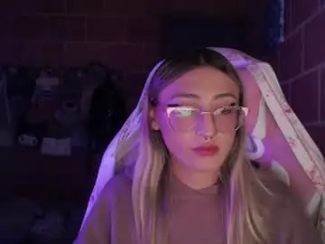 Chaturbate Best live sex cam show of andrea_camila