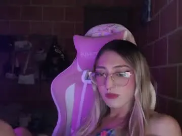 Chaturbate Nude Webcam of andrea_camila