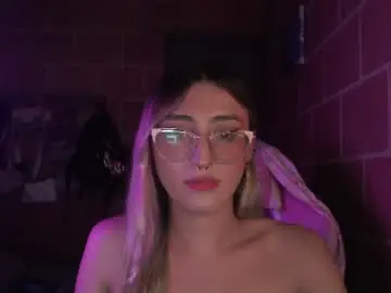 Chaturbate Private Sex Chat of andrea_camila