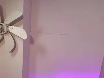 Chaturbate Sex Cam of angelkiiss_