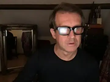 Chaturbate Free Live Porn of artisterotic