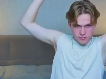 Chaturbate Best live sex cam show of boicute