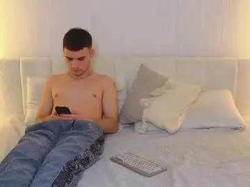 Chaturbate Free Live Porn of boicute