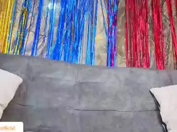 Chaturbate Live Sex Cam of daviid_laid_