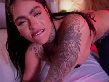 Chaturbate Sex Cam of curvyliciouss