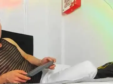 Chaturbate Free Porn Cam of marcusfire_2