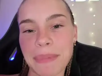 Chaturbate Best live sex cam show of roxxxie_reid