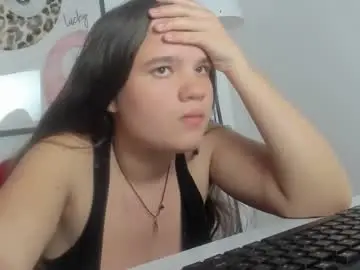 Chaturbate Adult Webcam of adelecruzz